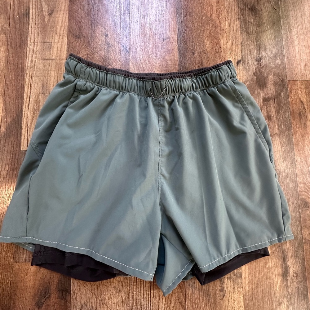 Columbia Women's Olive Green Two-Layer Athletic Shorts